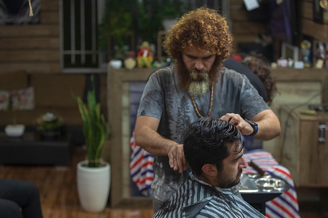 barber student practicing clipper fade training